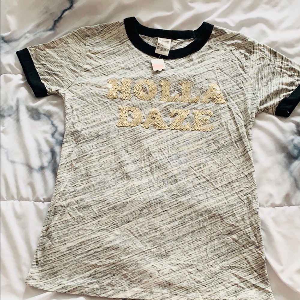 NWT PINK Holla Daze T-Shirt